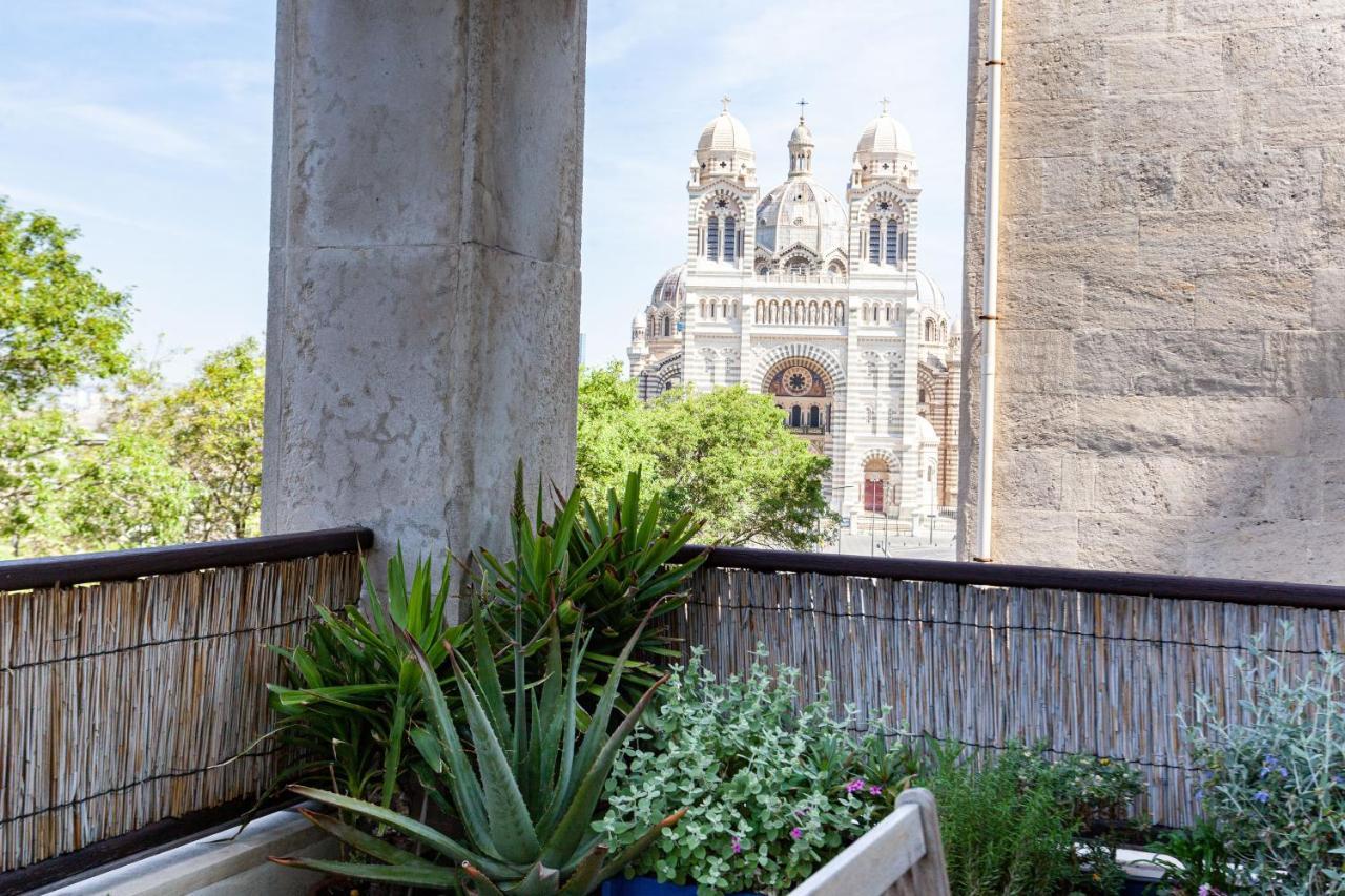 Terrasse Fadoli - Grande Terrasse Avec Vue Mer Et Cathedrale Marseille Bagian luar foto